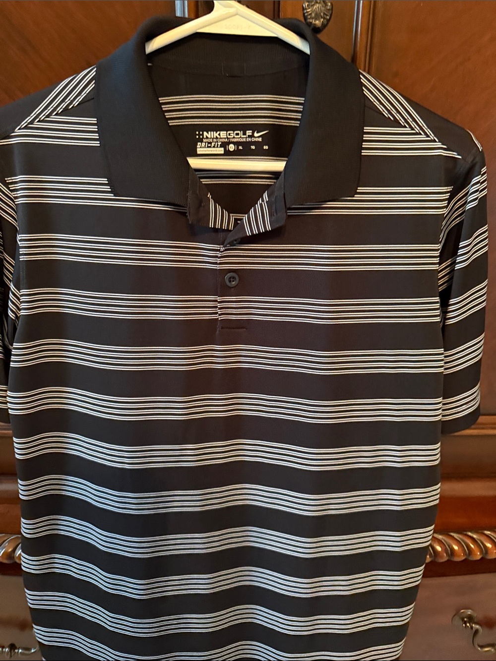 Nike Black and White Striped Golf Polo Boys X-Large